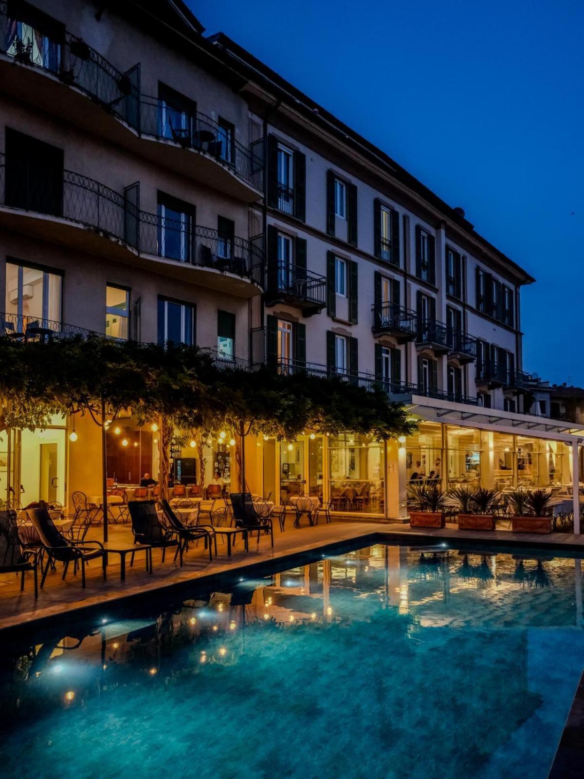 Hotel Bellavista เมนาจโจ ภายนอก รูปภาพ